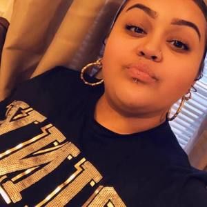 Meet your Posher, Taina